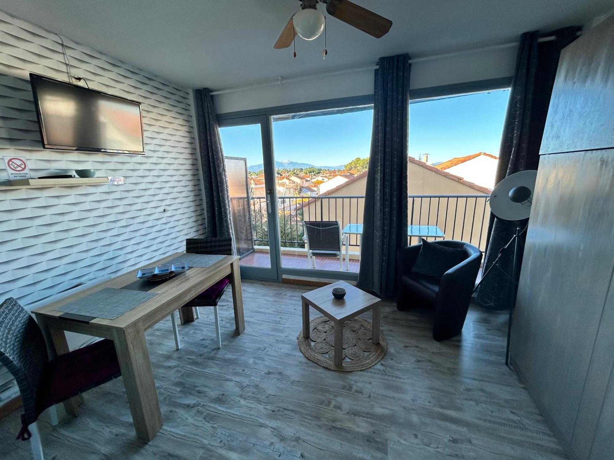 Charmant Studio 20 M De La Plage Кане Екстериор снимка