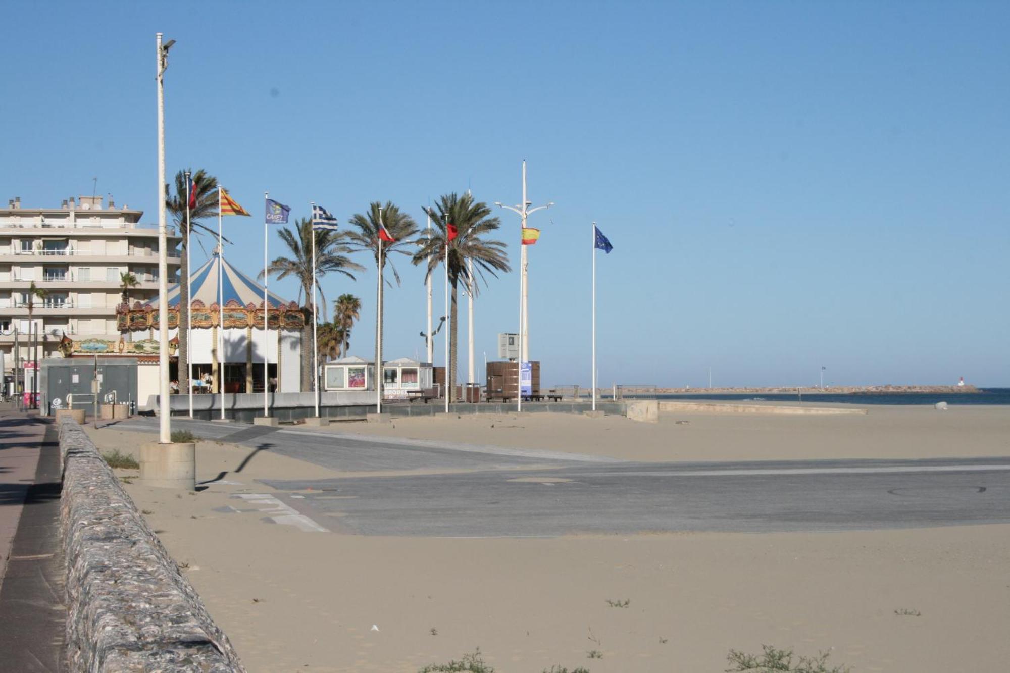 Charmant Studio 20 M De La Plage Кане Екстериор снимка